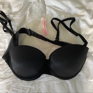 PINK Victoria’s Secret bra